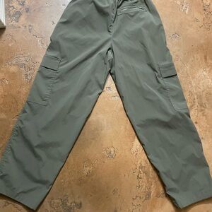 Athleta Trekkie parachute pant